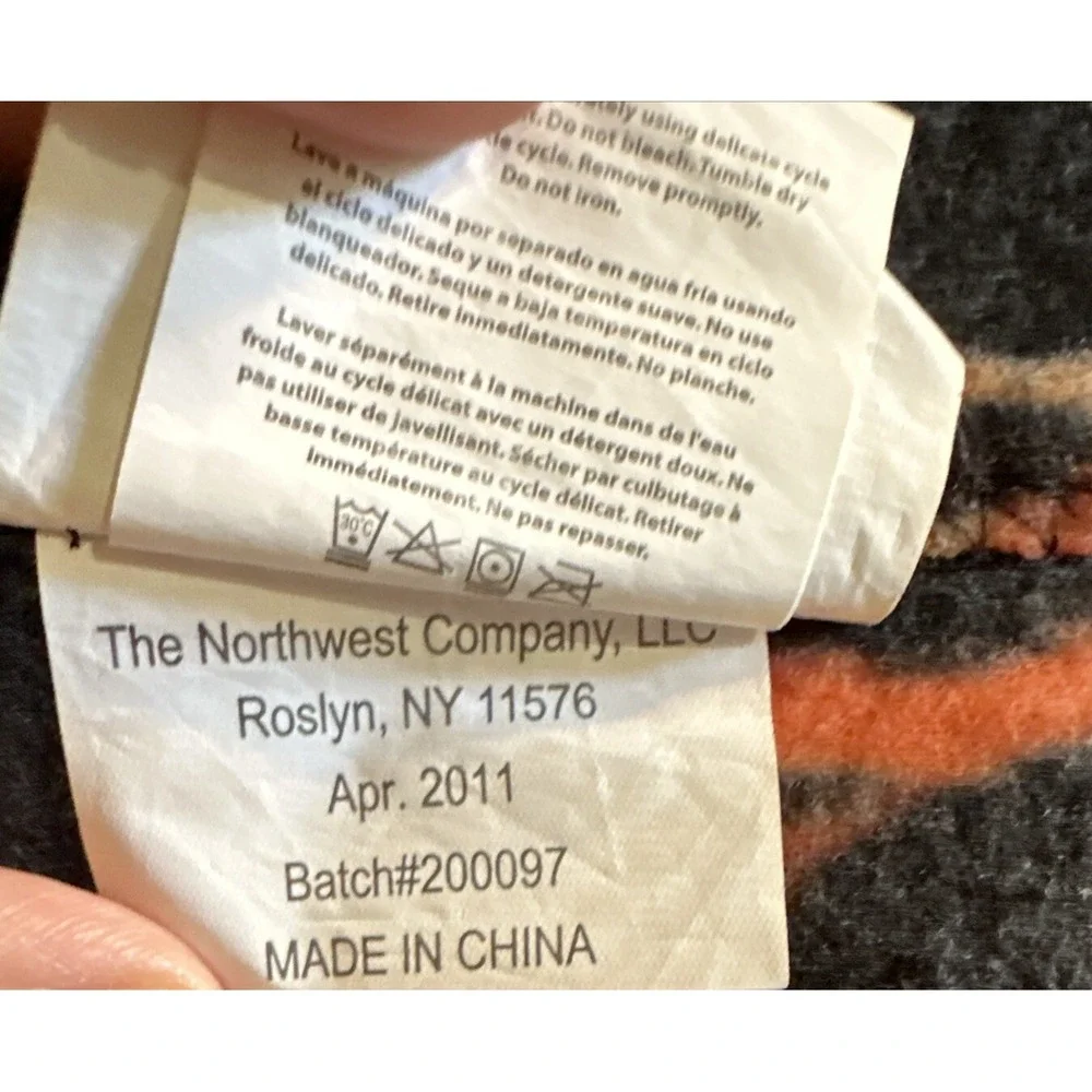 Elvis Presley Snuggie Blanket Sleeves Comfy Fleece Throw Joe‎ Petrucclo Art RARE - Picture 8 of 8